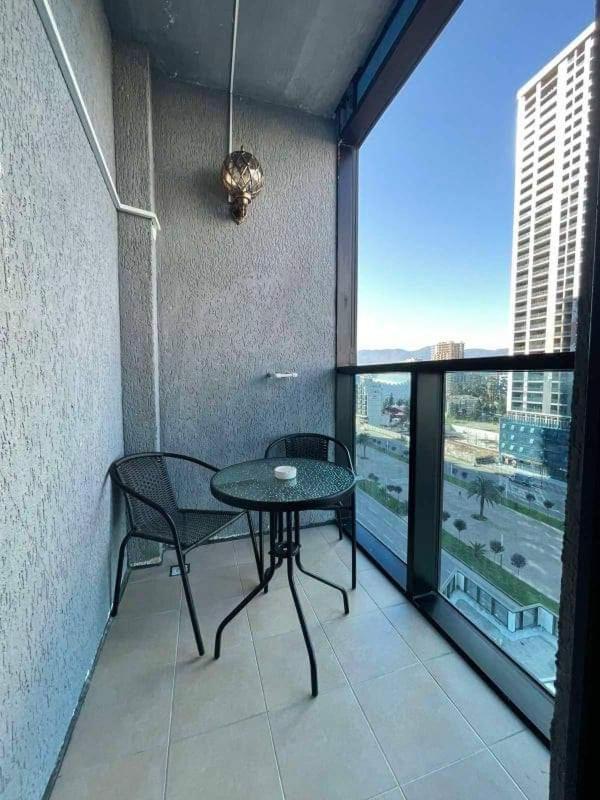Dar Tower Apartment Batumi Ngoại thất bức ảnh